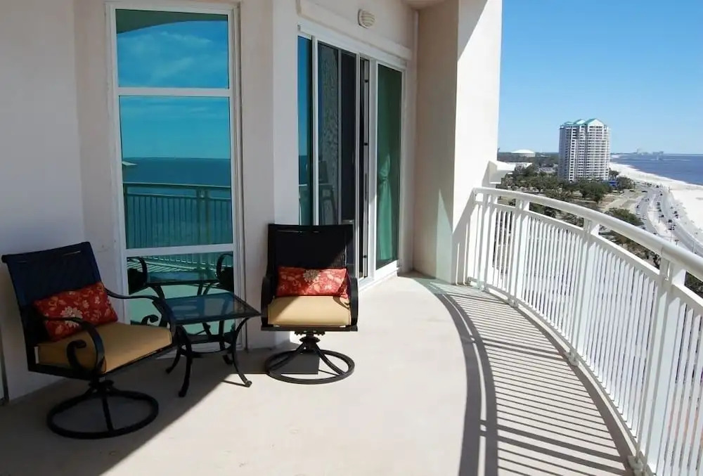 Legacy I 1303 Penthouse