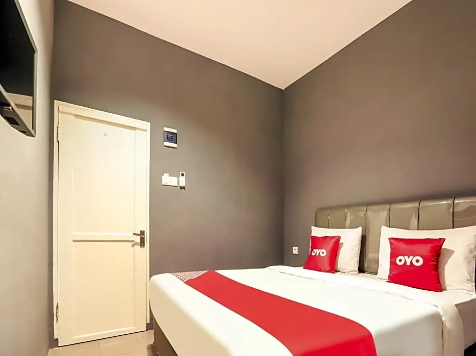 OYO 3492 Mandala Residence