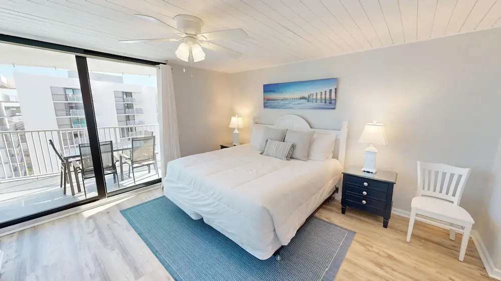 Mainsail 276 2 Bedroom Condo