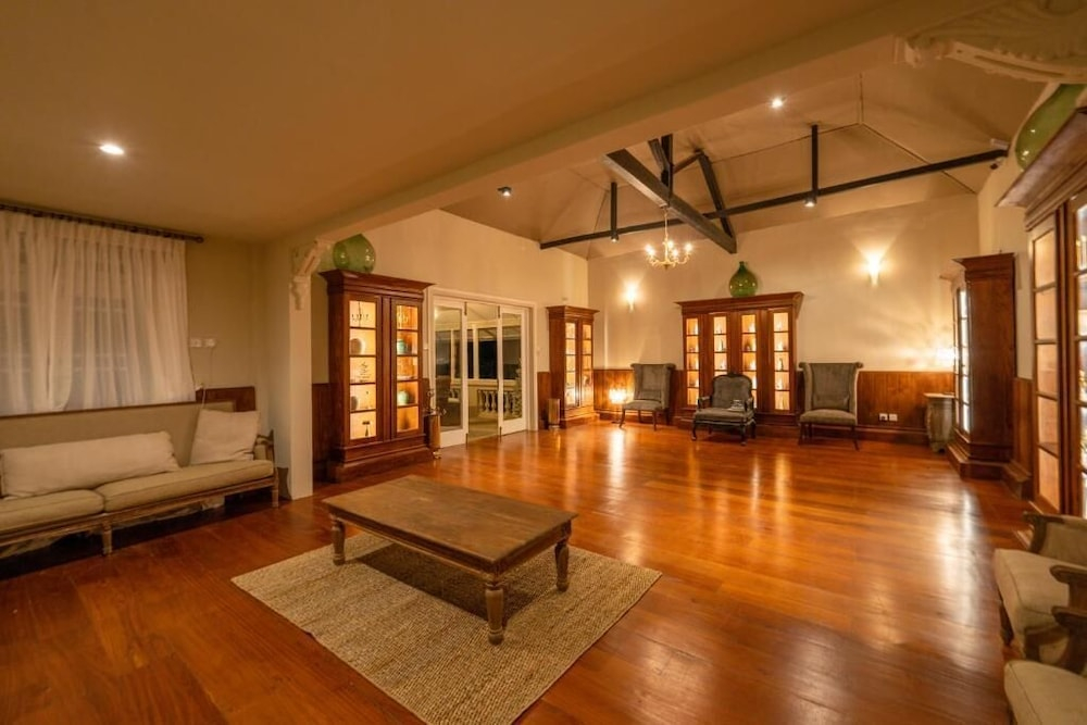 Mount Frenion Manor by Seven Angels Kandy