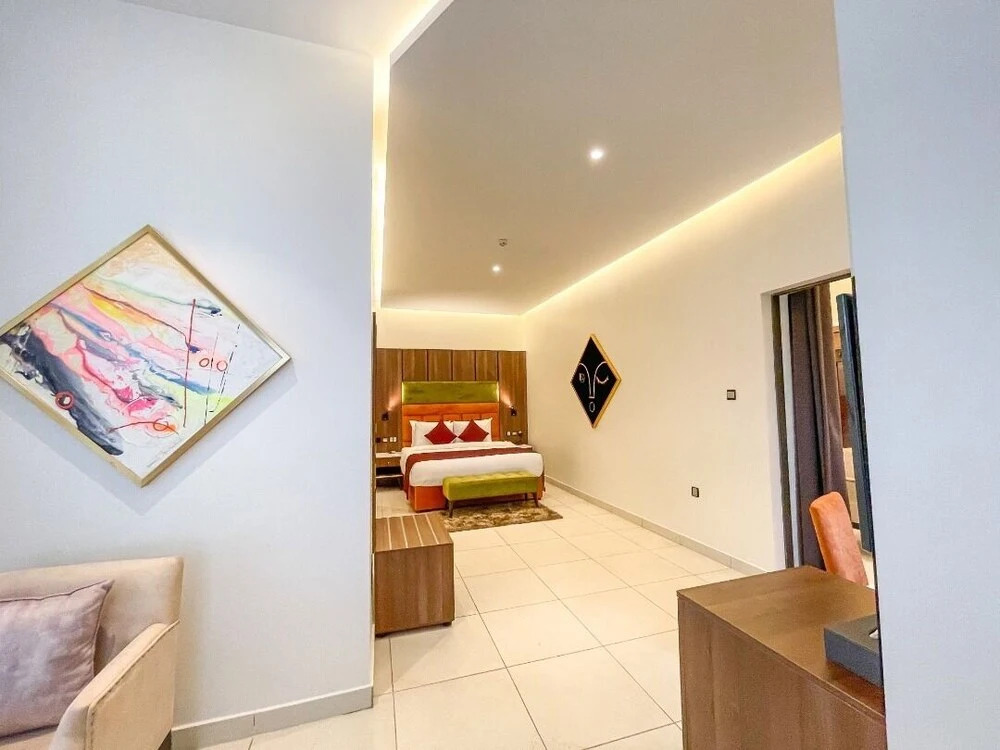 Omedel Luxury Hotel