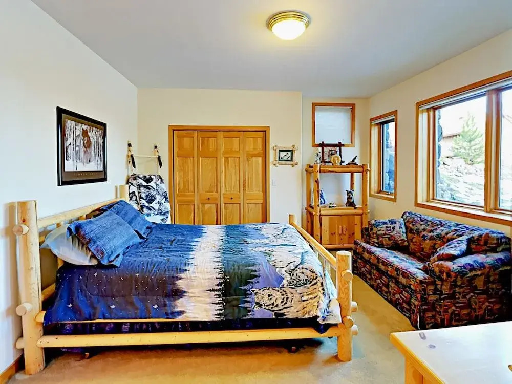 77 Boulder Circle Home
