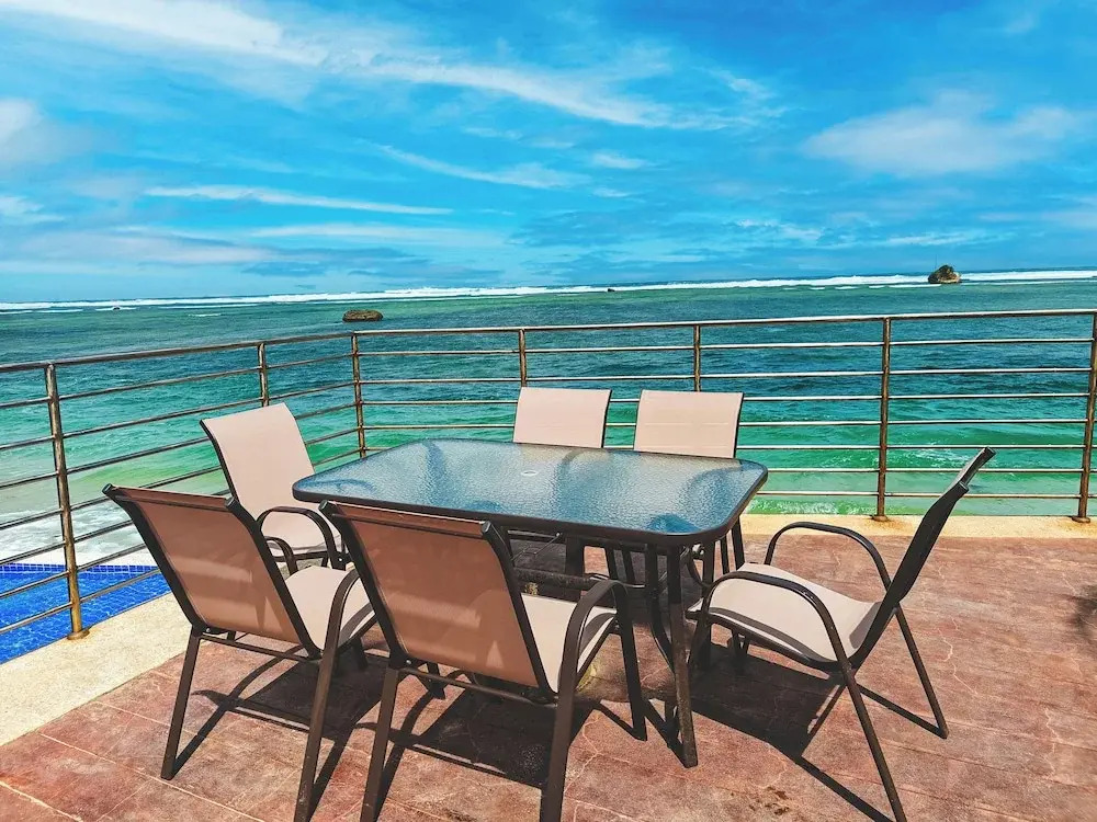 Cyan Sea Suites