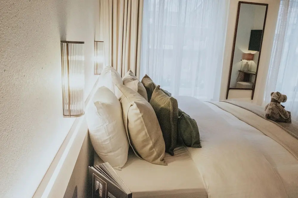 The Burgundy - Boutique B&B