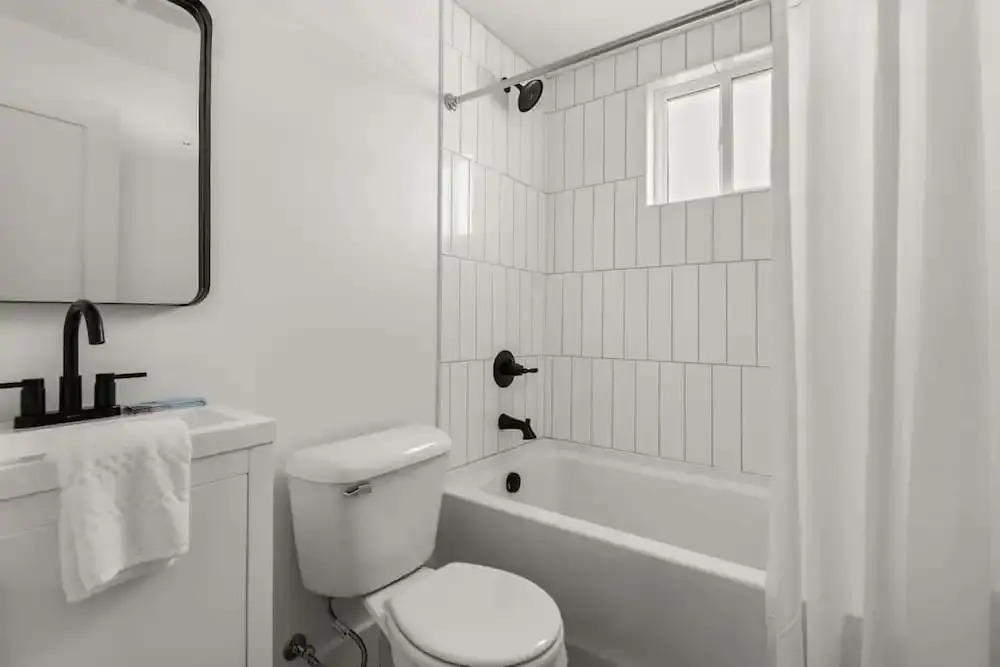 Nashville Hideaway: Close To Music And Fun 2 Bedroom Home