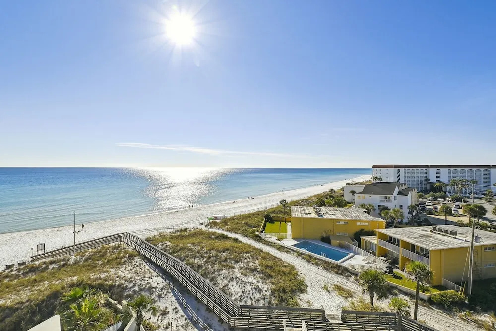 Seacrest 701B is a 2 BR Gulf Front on Okaloosa Island by RedAwning