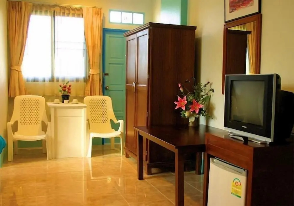 J Guesthouse