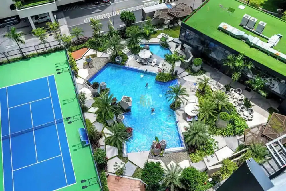 Nova Lumiere Q2 Luxury Vacation