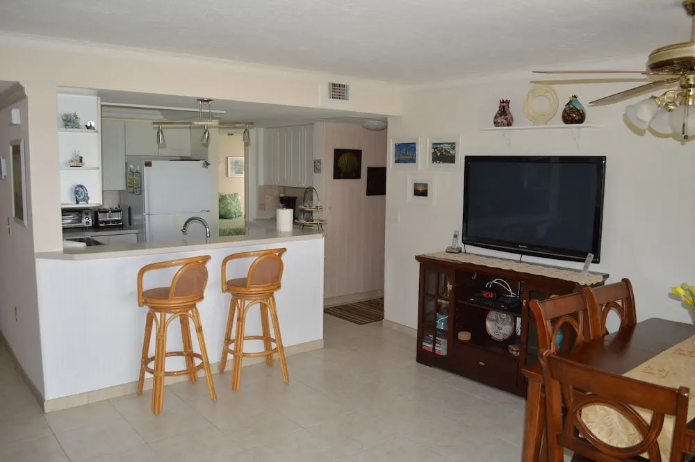 Midnight Cove Ii 211f - Bayfront Views! 2 Bedroom Condo