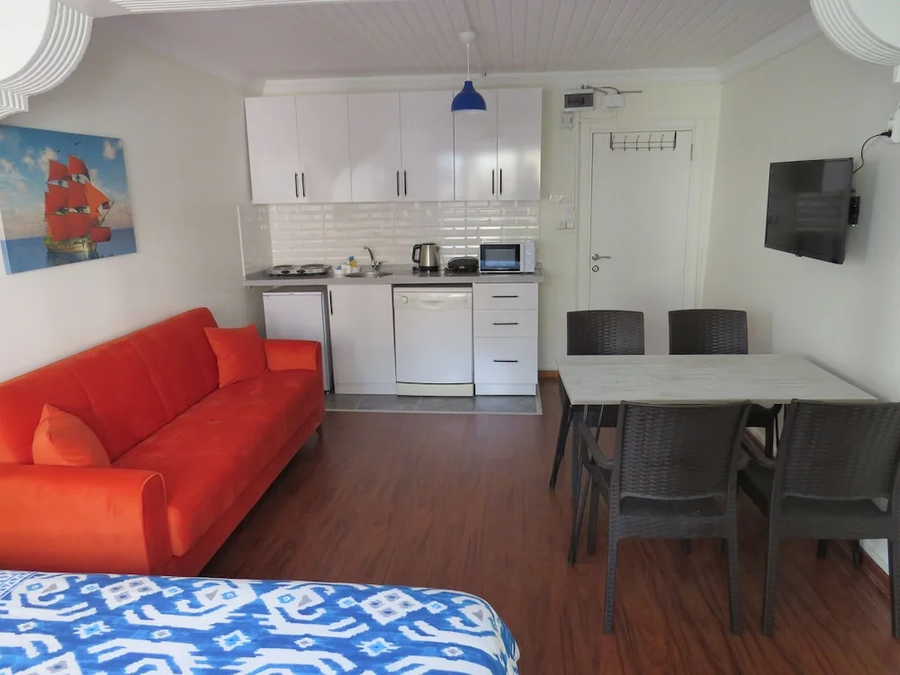 Istanberry - Royal Lower Floor Apartments