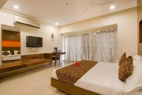 OYO Country Club Begumpet