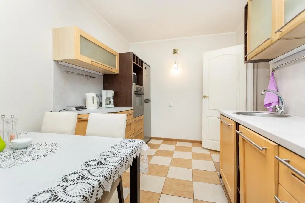 3 room central apartmend 90m2 free parking