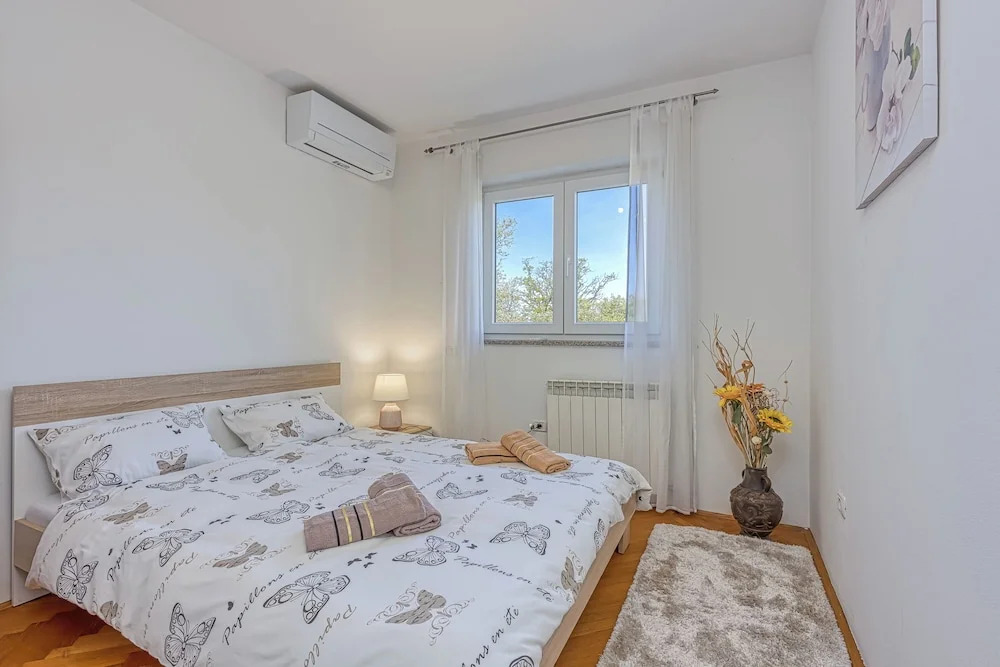 Sea Breeze Residence Mariella