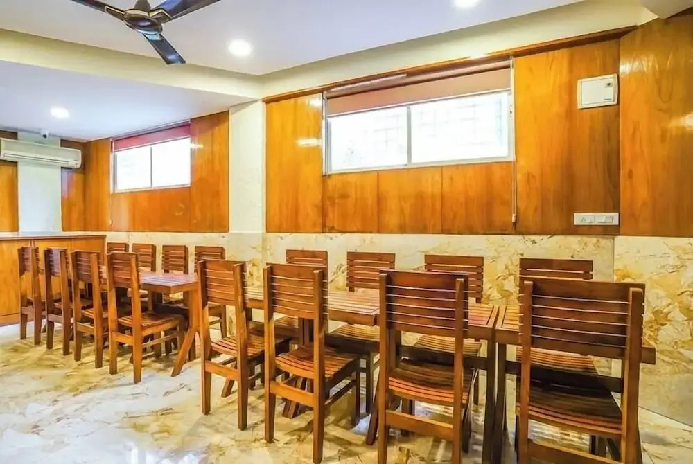 Hotel Lalbagh Gardenia