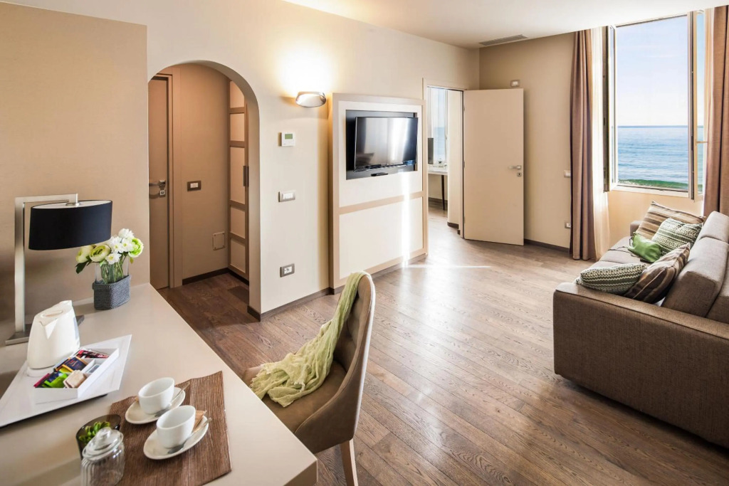 Hotel Savoia