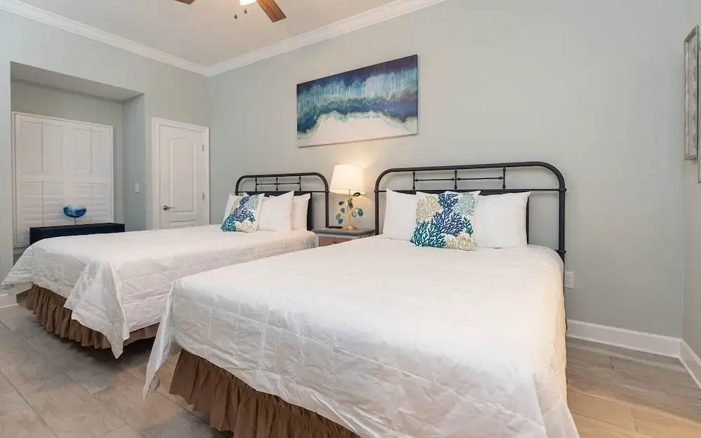 Phoenix Gulf Tower 1702 2 Bedroom Condo