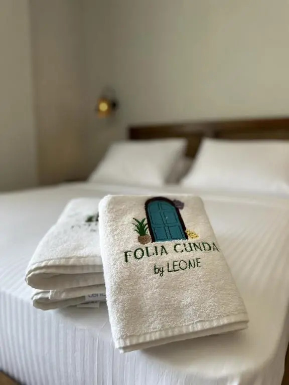 Folia Cunda By Leone