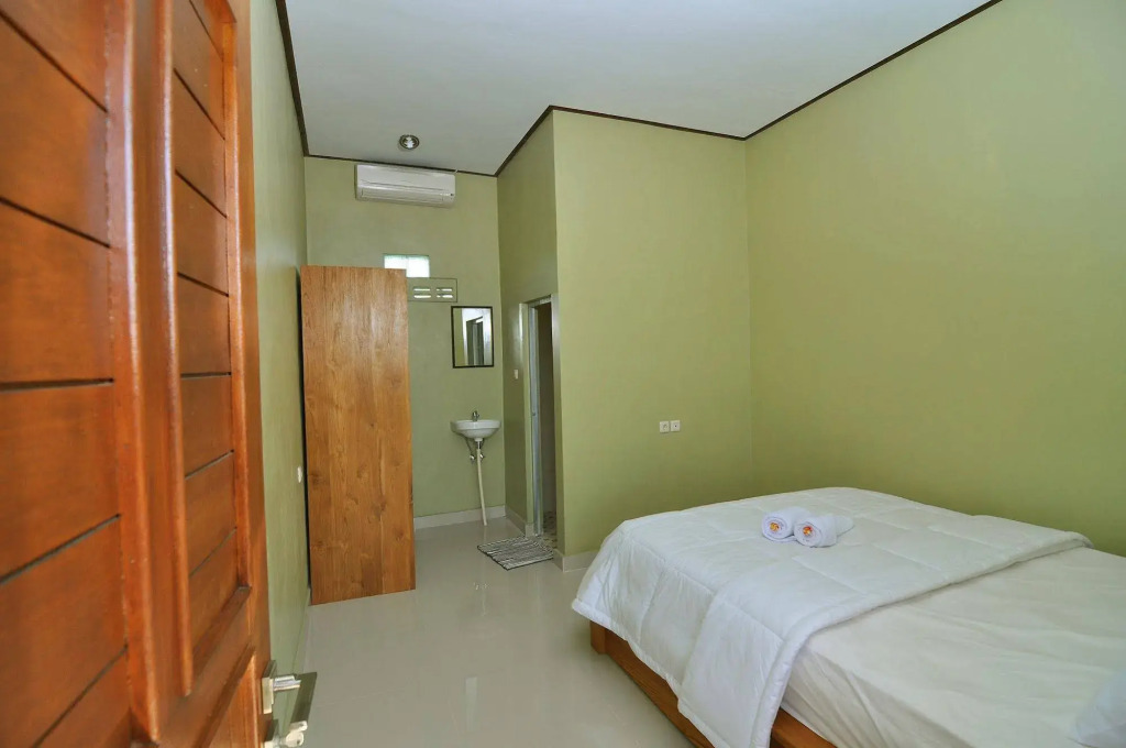 Cempaka Mas Guest House Canggu