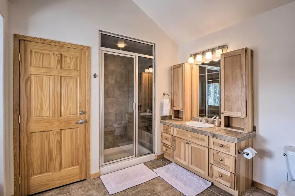 Slopeside Sanctuary - Penthouse < 1 Mi to Lifts!