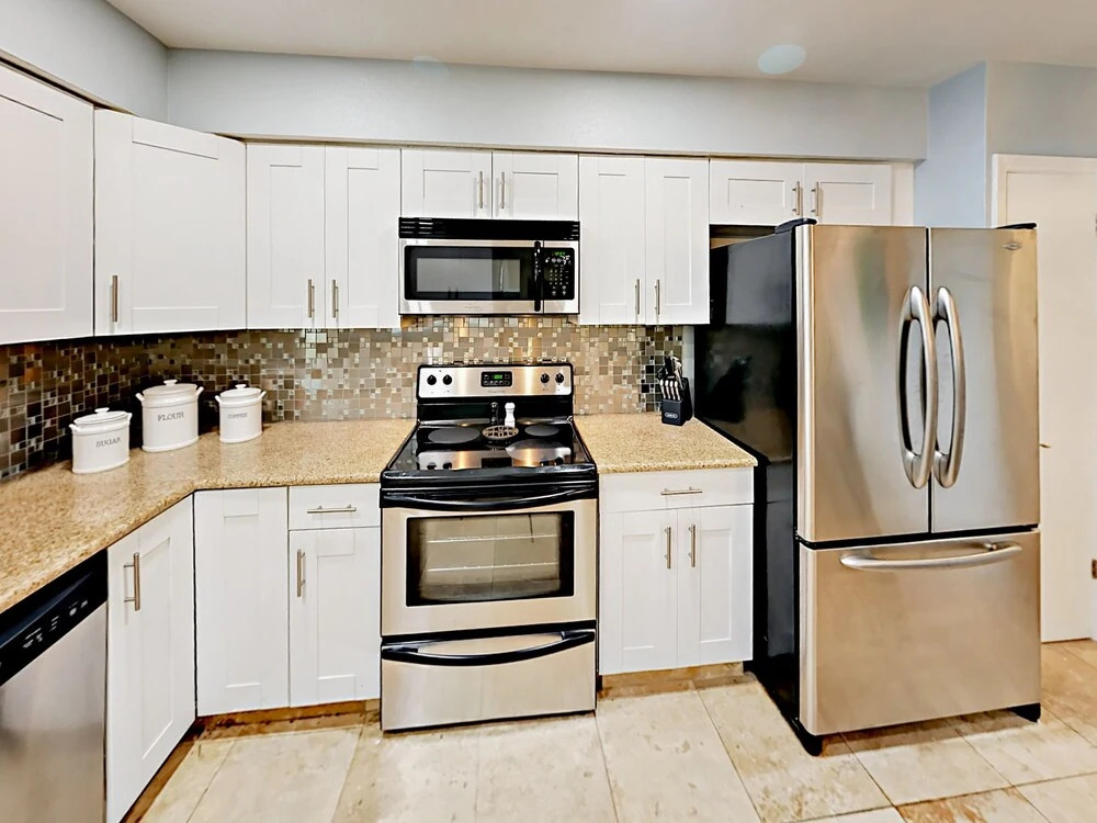 1919 Siesta Drive Home 4 Bedrooms 2 Bathrooms Home