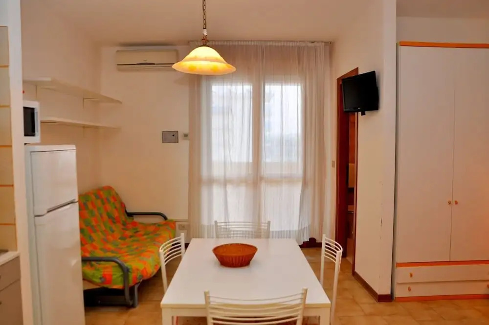 Relaxing Studio Apartment With sea View