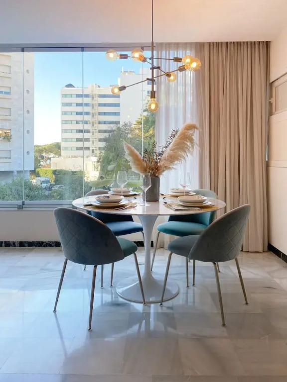 Fantastic Apartment 2 Minutes Walk From The Beach