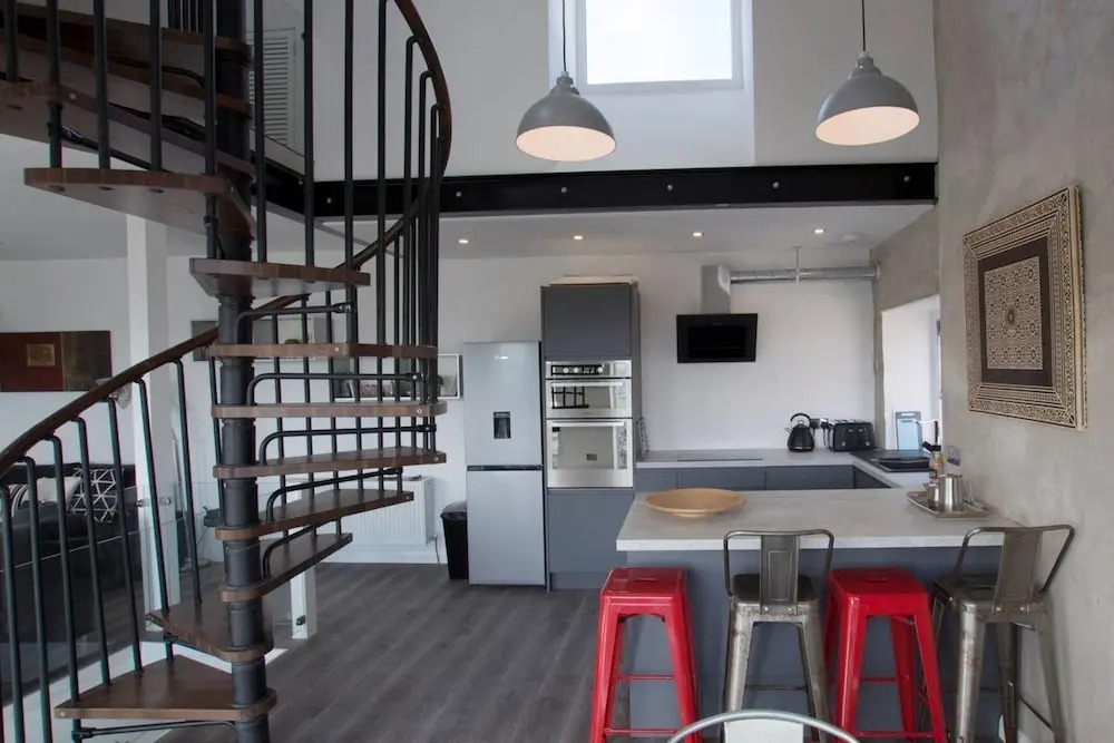Modern Detached House With Sea View by Llandudno
