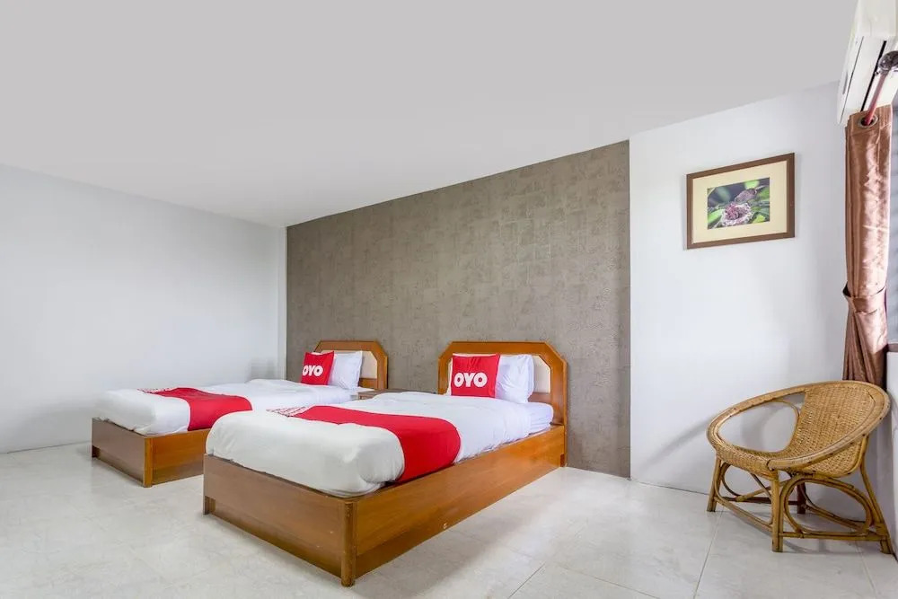 OYO 990 Siam Lanna Grand Hotel Chiangmai