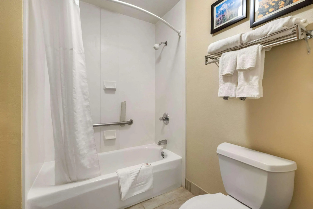 Comfort Inn Limon