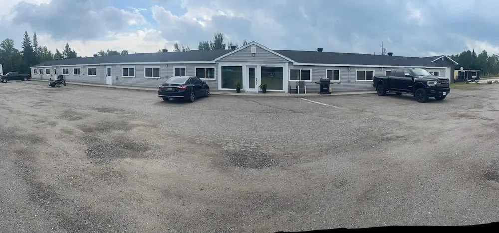 Timber Wolf Inn Motel