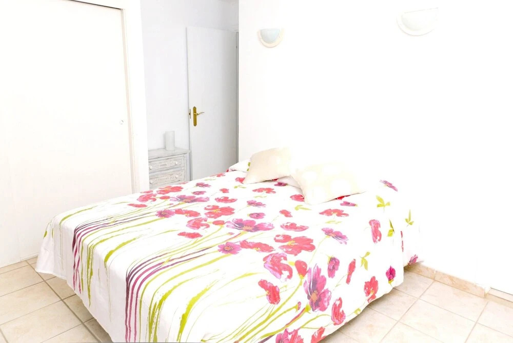 Apartment With 2 Bedrooms in Puerto del Carmen, With Wonderful sea Vie