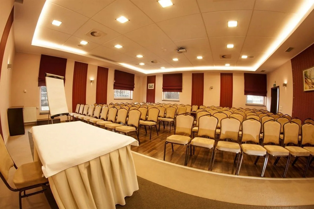 Hotton Hotel