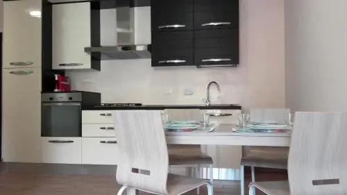 Gloria House Check in at Via Giuseppe Garibaldi n 104