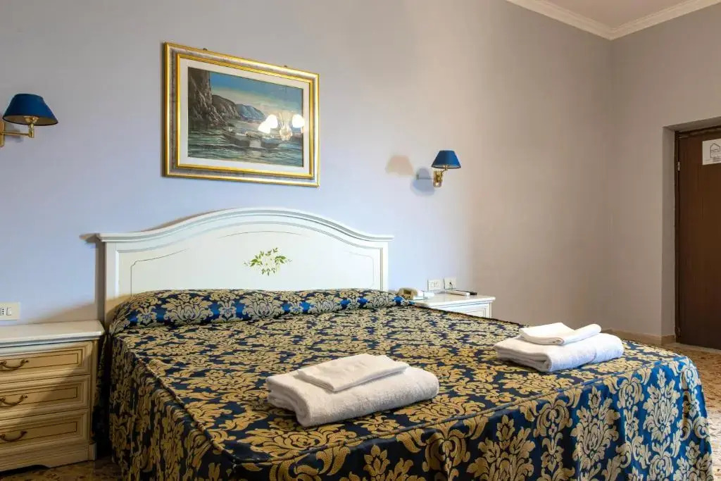 Hotel Philia