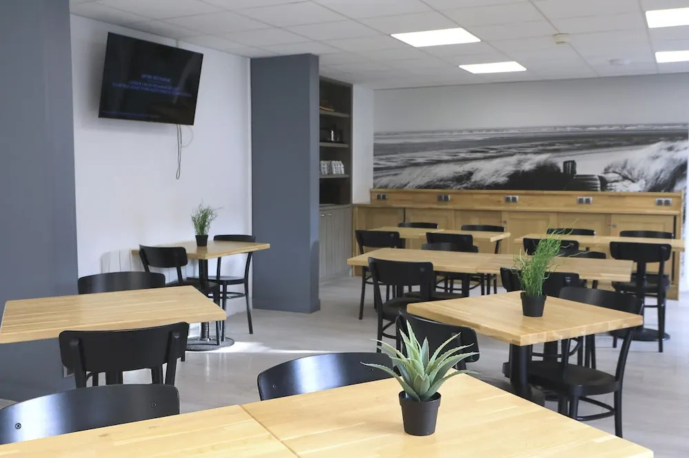 Brit Hotel Le Polder