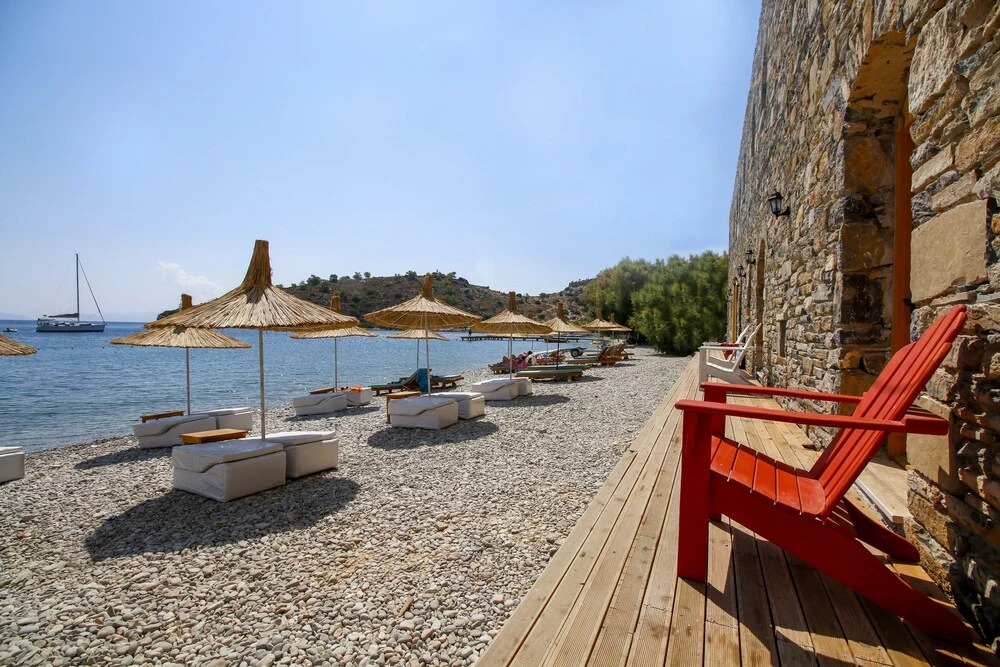Kargilos Hotel & Beach