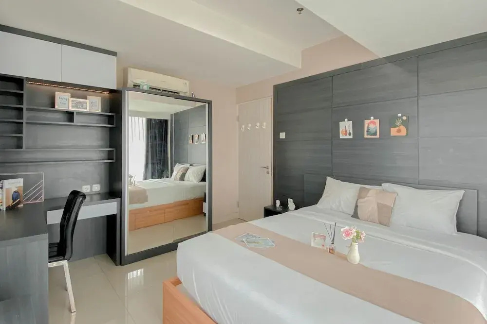 Nice And Elegant 2Br At Grand Kamala Lagoon Apartment