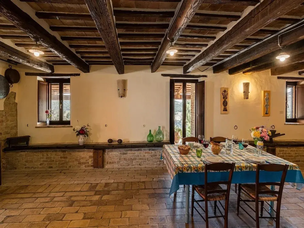 Scenic Stay in Le Marche