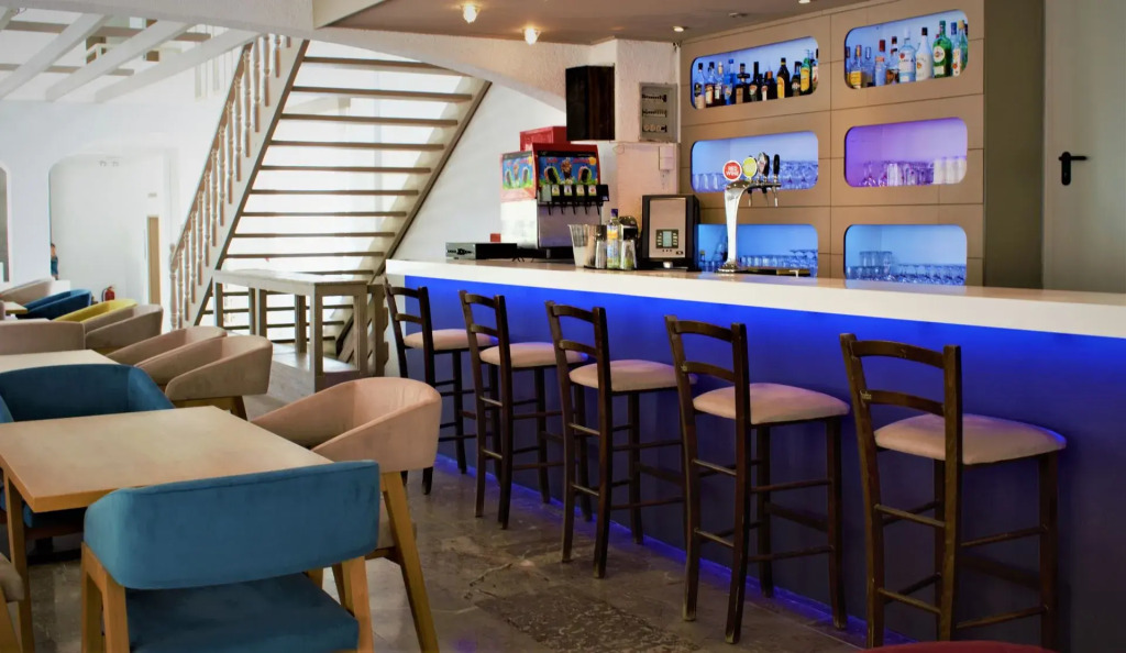 Apollon Hotel