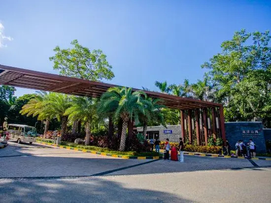 Sanya Sun Bay Hualuxu Hotel