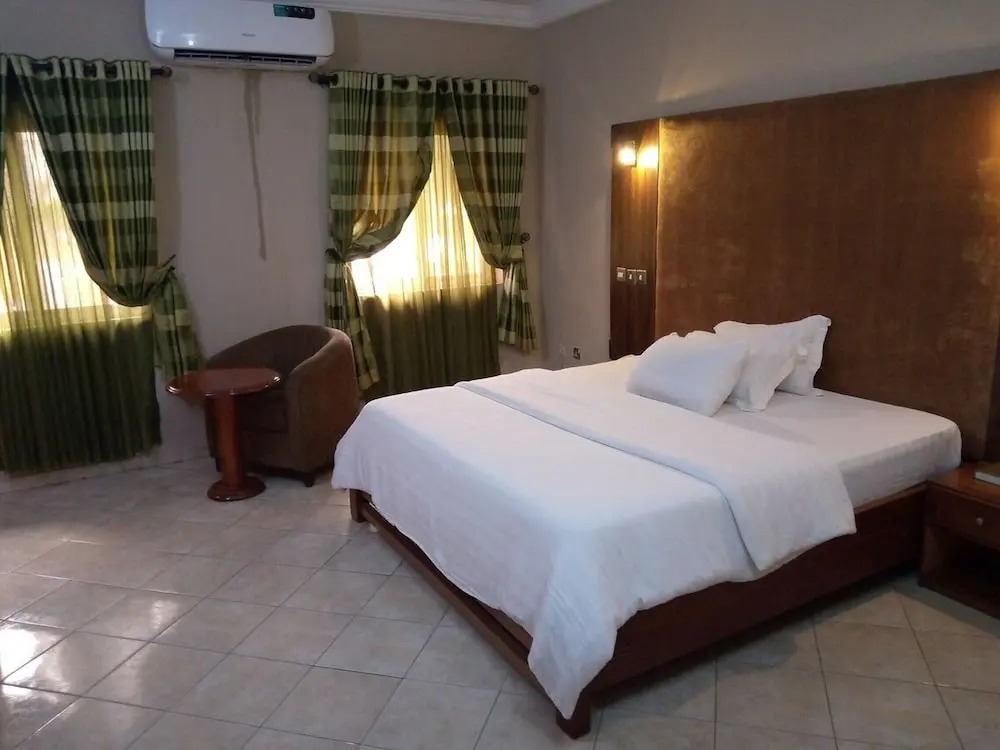 Room-orchid Hotel - Guest Room