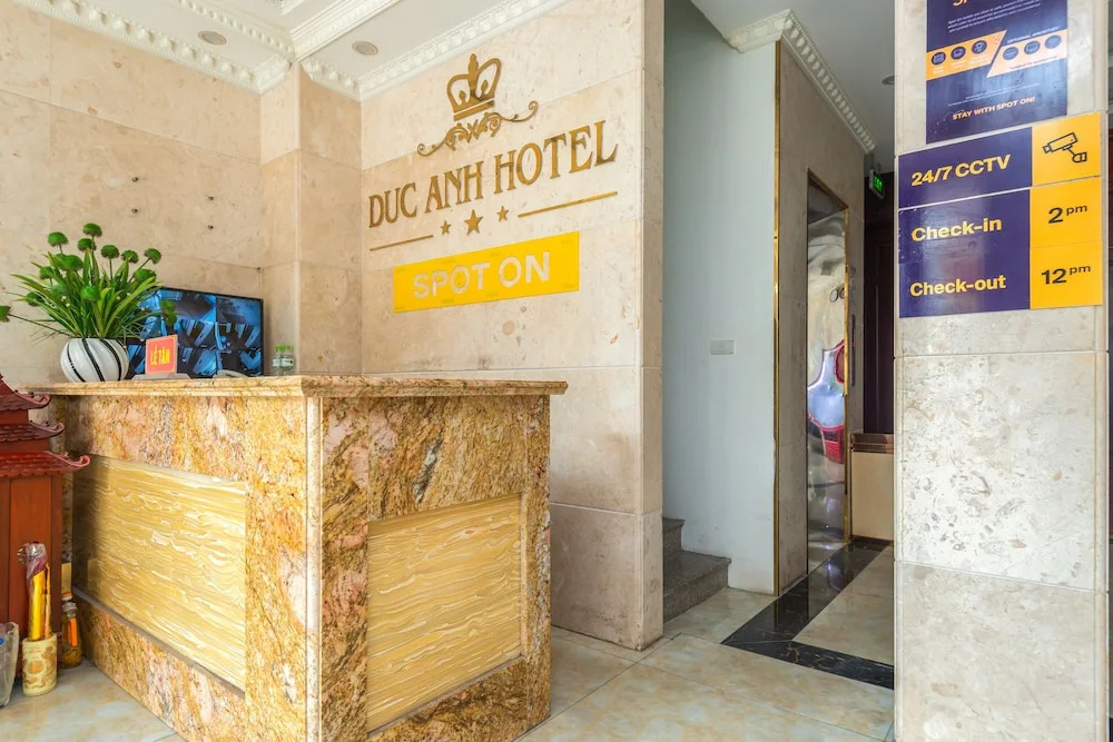 Duc Anh Hotel by OYO Rooms