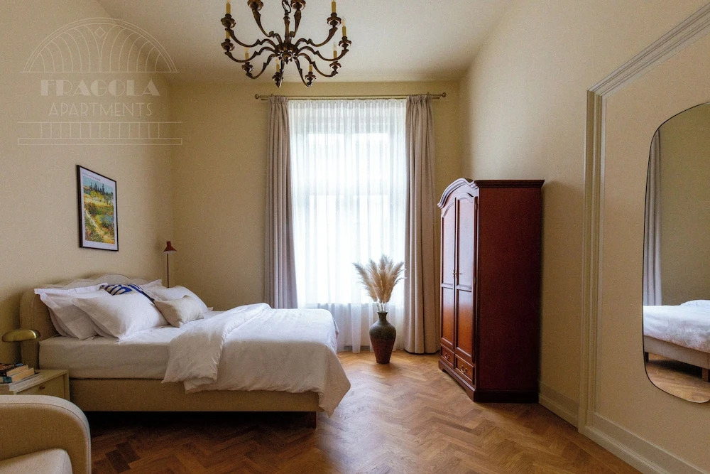Le Jardin - Elegant Suites by Fragola Collection