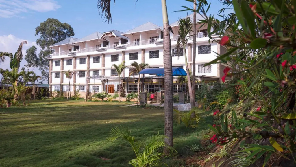 Hotel Tobriana