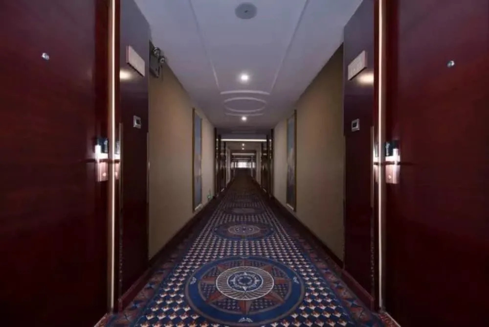 Vienna International Hotel (Shantou Simapu)