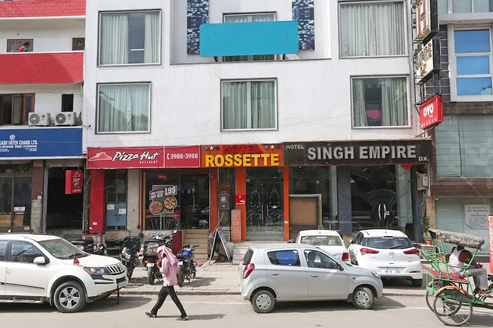 OYO 6188 Hotel Rossette