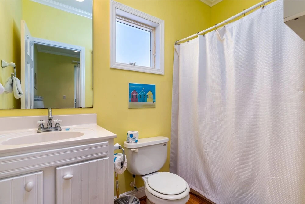 Ricky Mos' Island Oasis - 2628 Bridgeview 4 Bedroom Home by Redawning