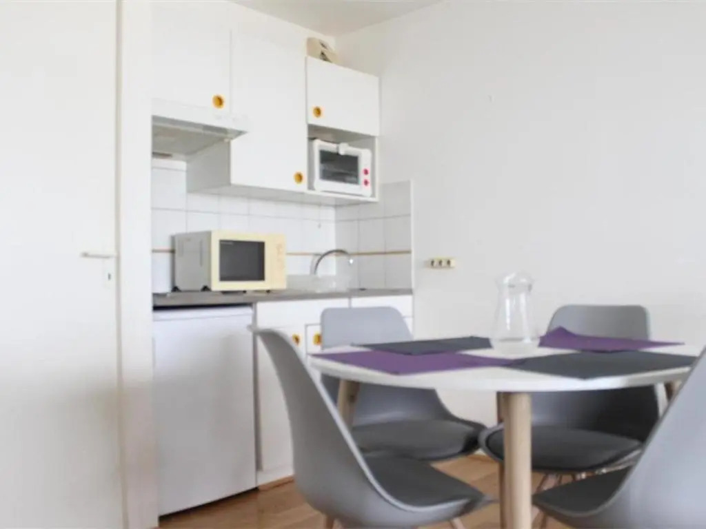Appartement La Rochelle, 1 pièce, 4 personnes - FR-1-246-119