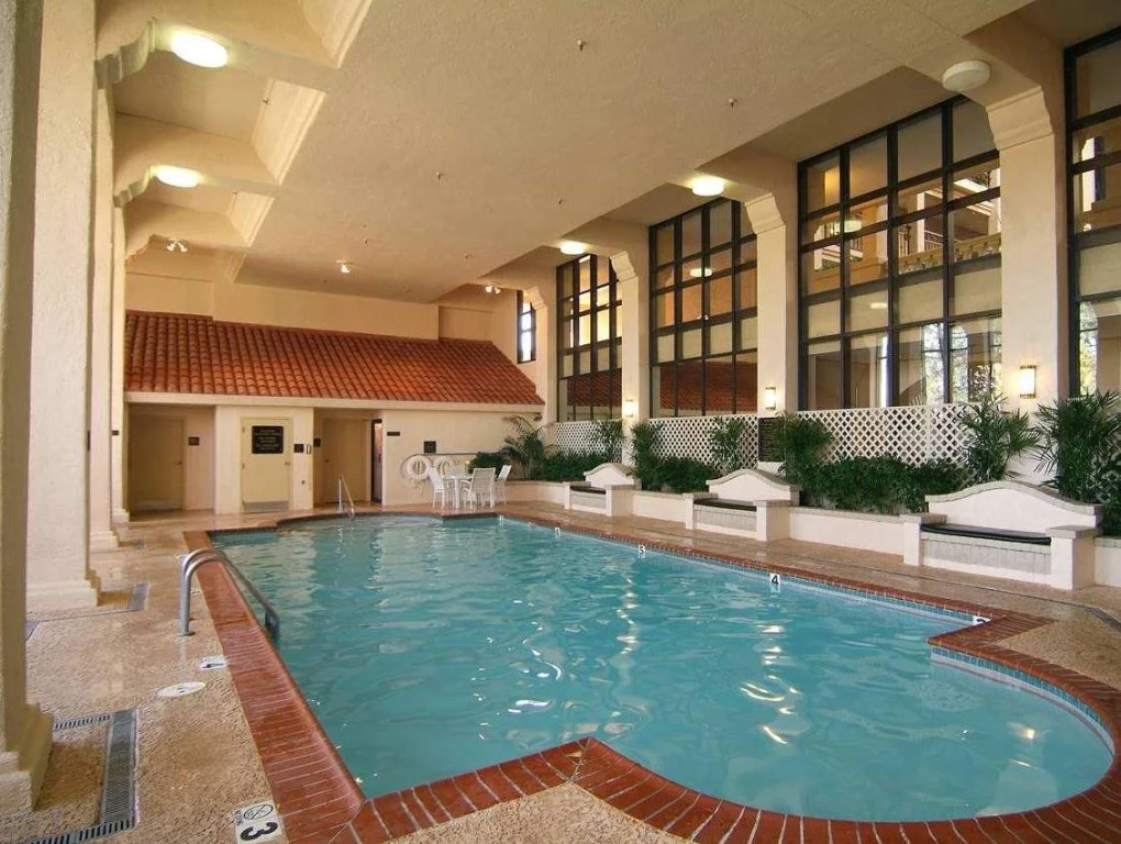 Embassy Suites Baton Rouge