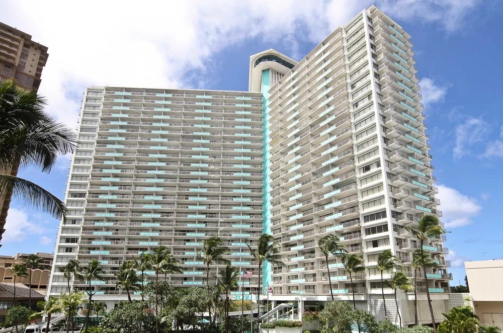 1777 Ala Moana Blvd-4 by RedAwning